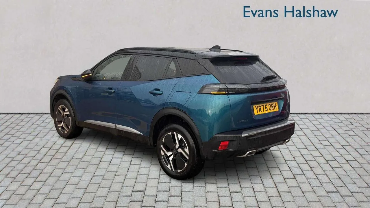 Peugeot 2008 2025 photo 2