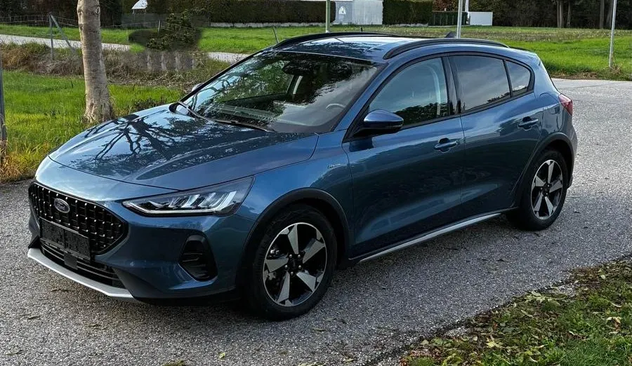 Ford Focus 2025 photo 3