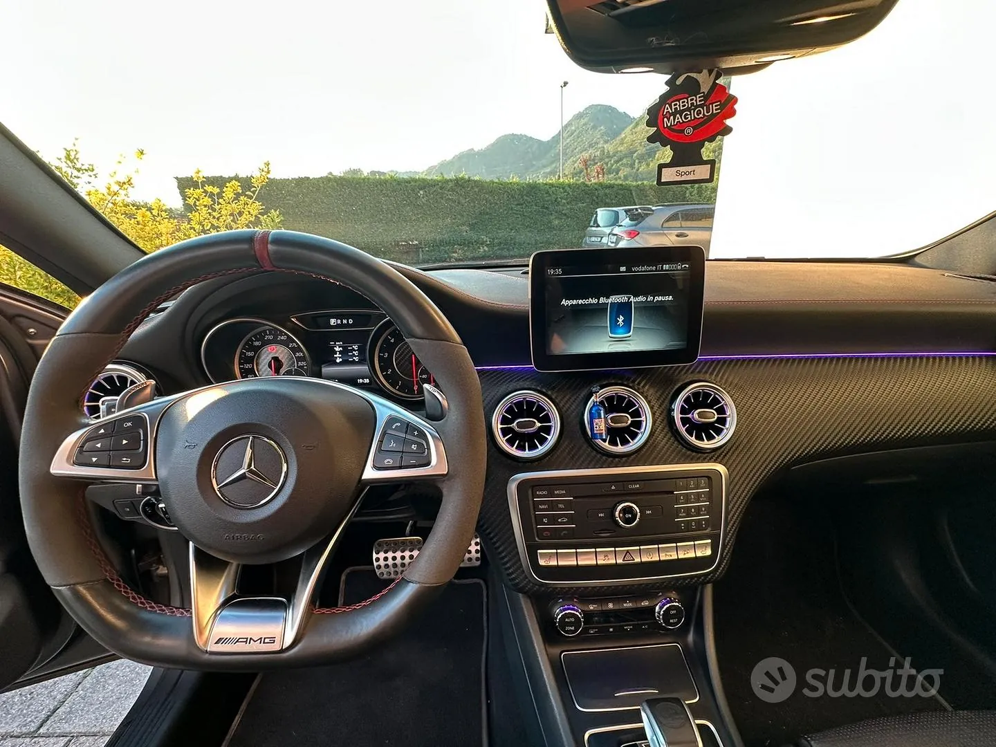 Mercedes-Benz A45 Amg 2018 photo 5