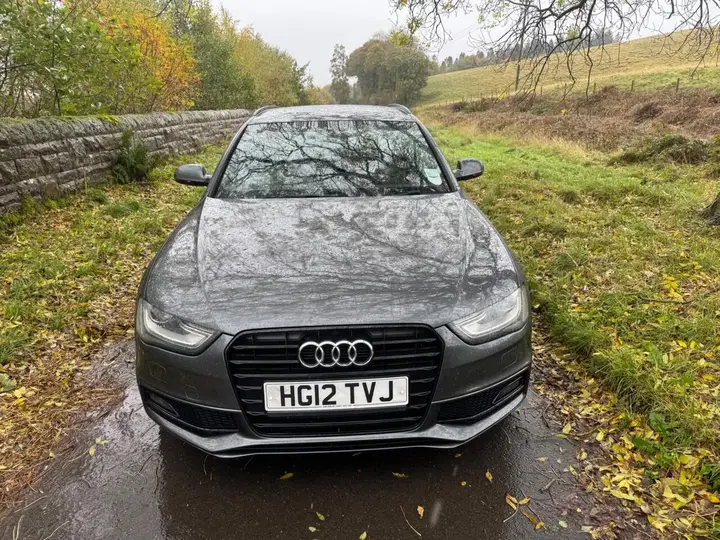 Audi A4 Avant 2012 photo 3
