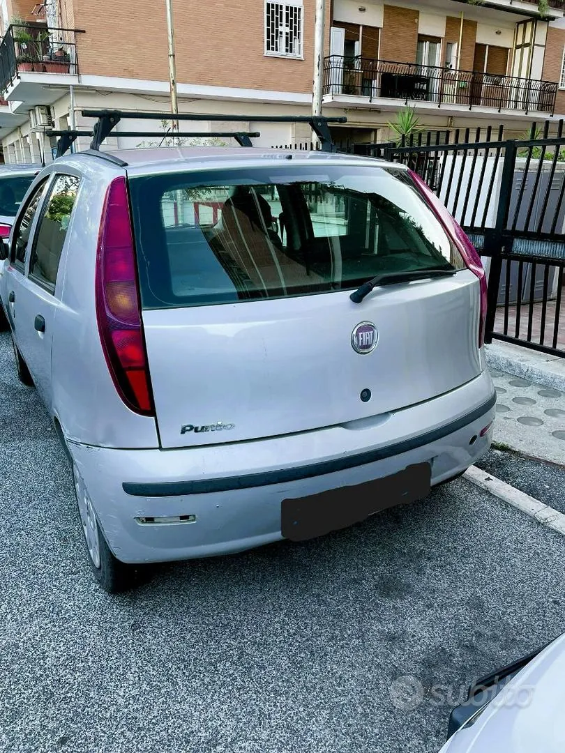 Fiat Punto 2010 photo 5