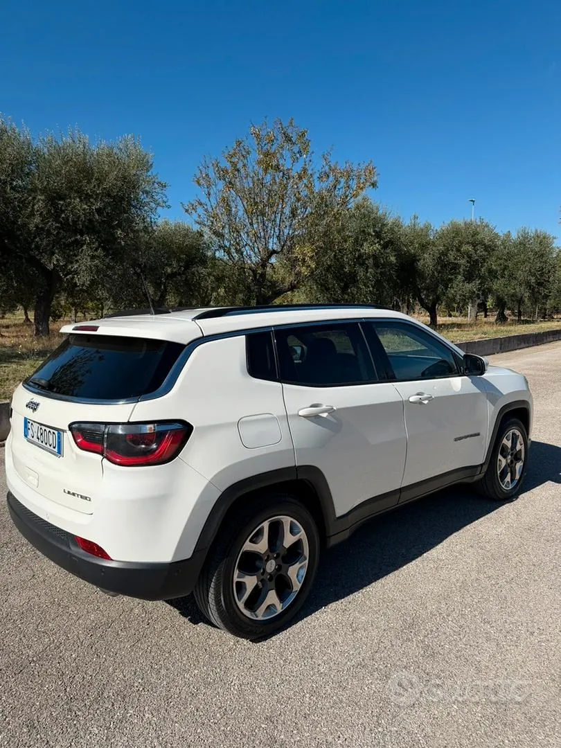 Jeep Compass 2018 photo 3
