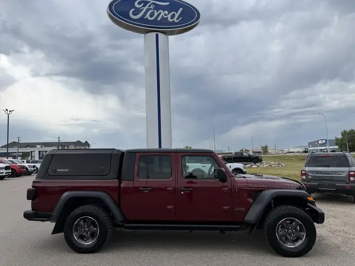 Jeep Gladiator 2022 photo 3