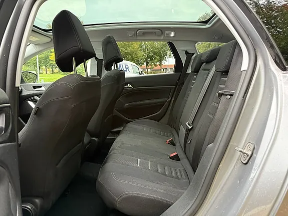 Peugeot 308 2014 photo 4