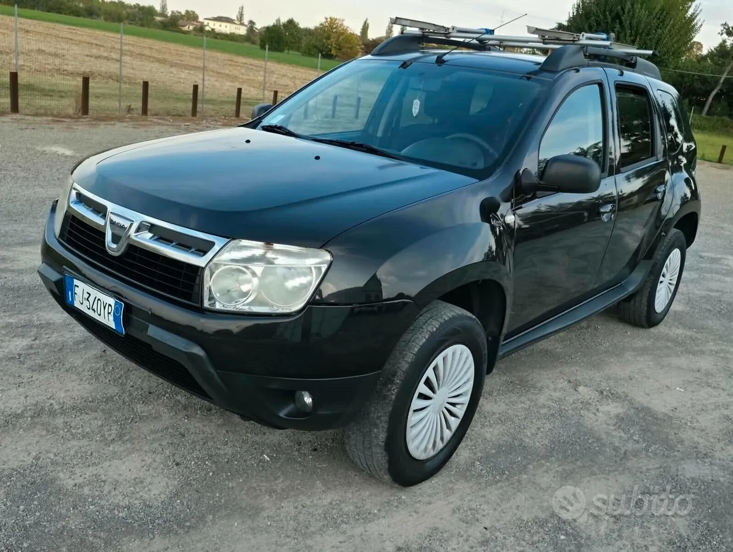 Dacia Duster 2012 photo 2