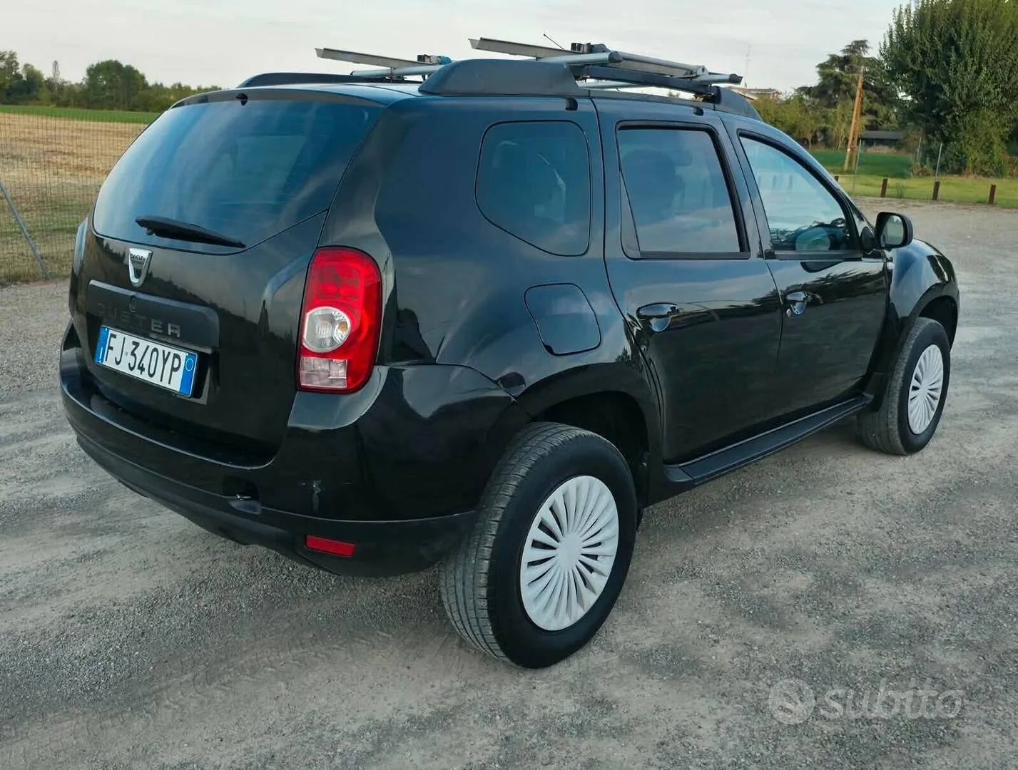 Dacia Duster 2012 photo 4
