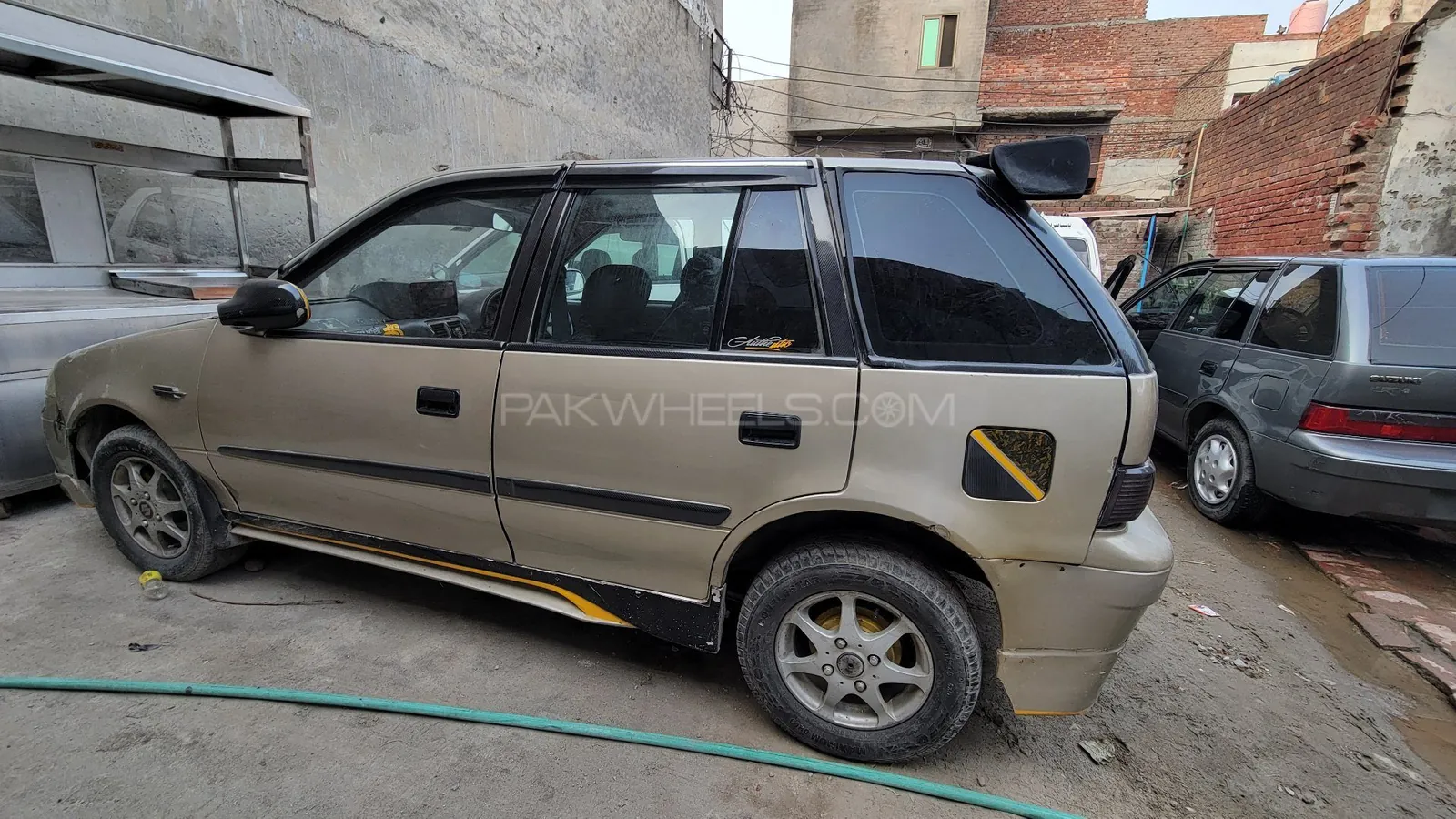 Suzuki Cultus