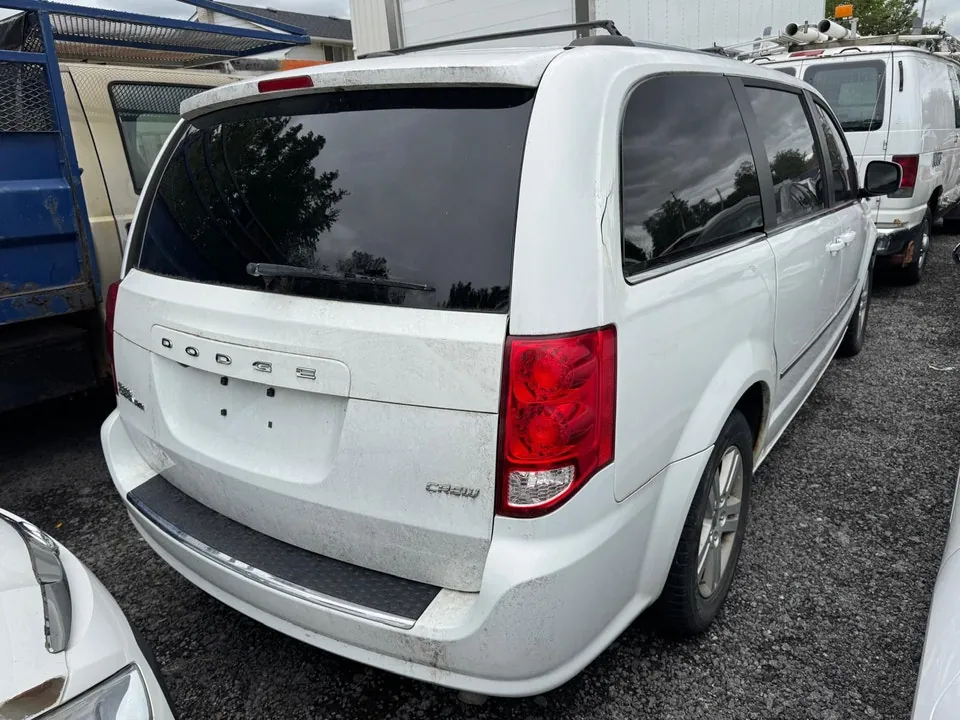 Dodge Grand Caravan 2014 photo 4