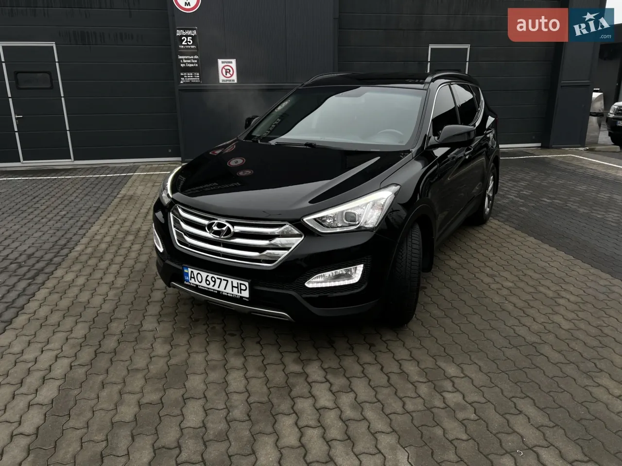 Hyundai Santa Fe 2014 photo 2