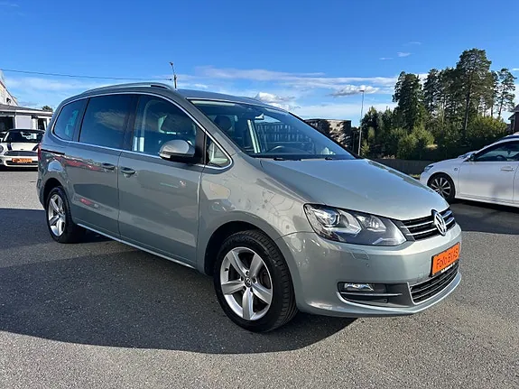 Volkswagen Sharan 2011 photo 4