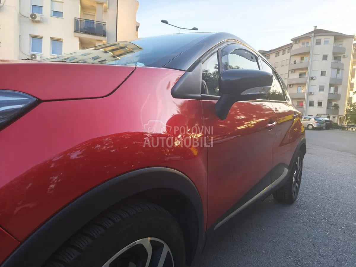 Renault Captur 2015 photo 2