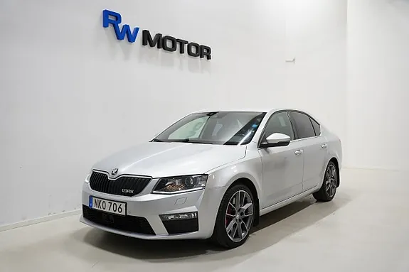 Skoda Octavia 2015 photo 2