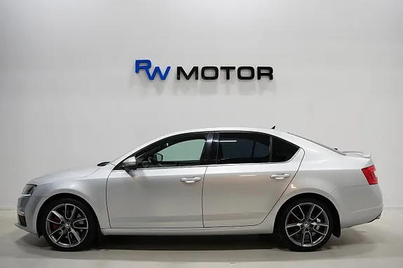 Skoda Octavia 2015 photo 3