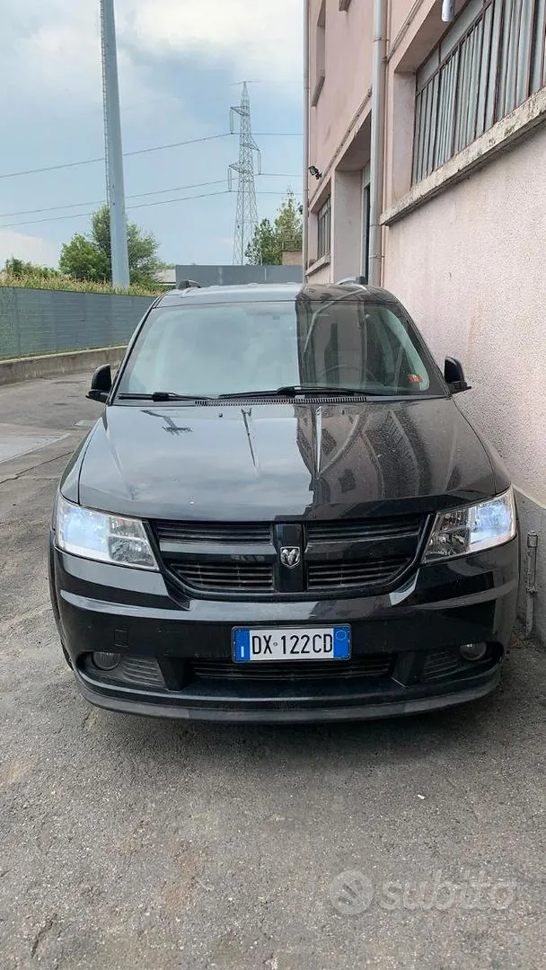Dodge Journey 2009 photo 2