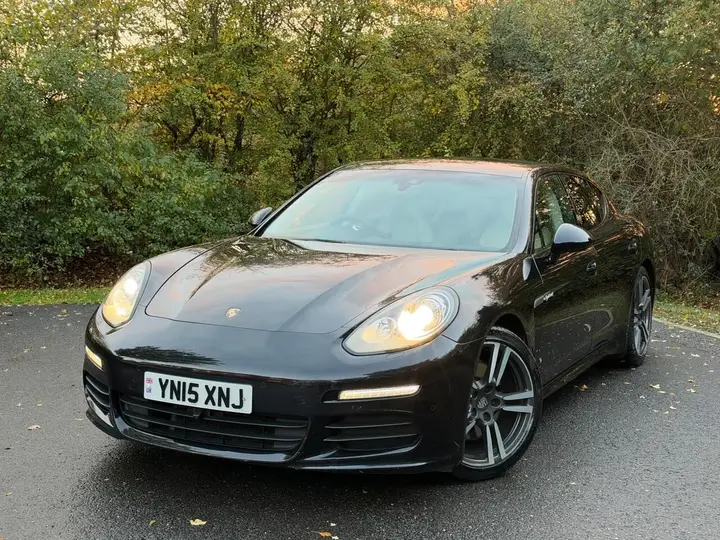 Porsche Panamera 2015 photo 3
