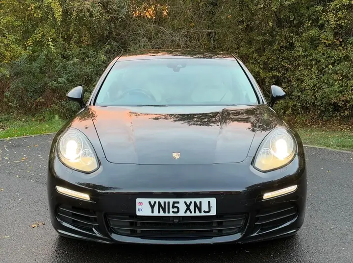 Porsche Panamera 2015 photo 4