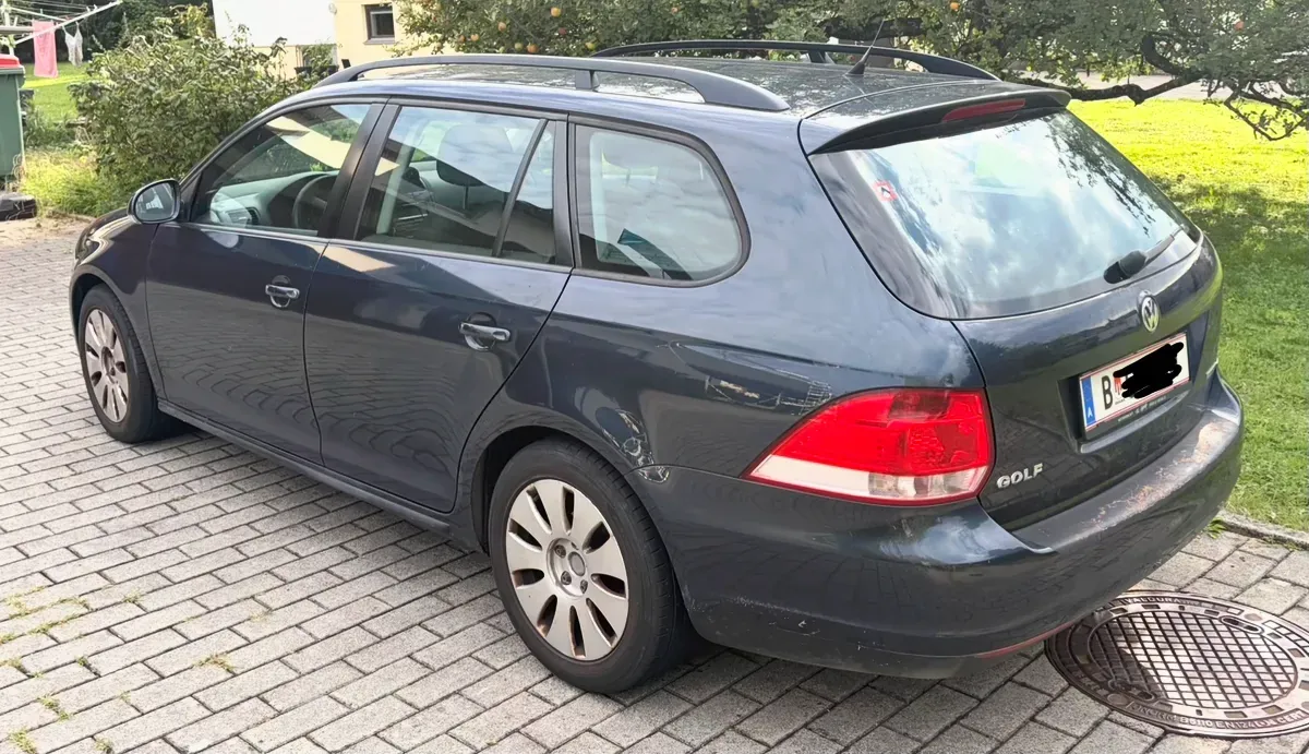 Volkswagen Golf 2009 photo 3