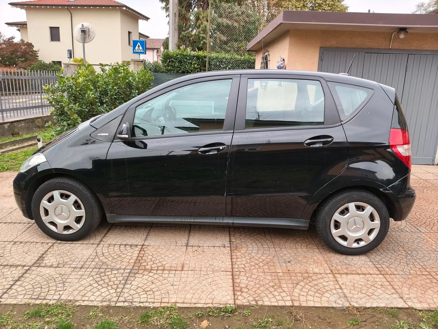 Mercedes-Benz A 160 2011 photo 5
