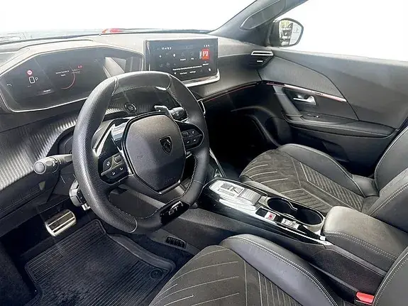 Peugeot 2008 2025 photo 5