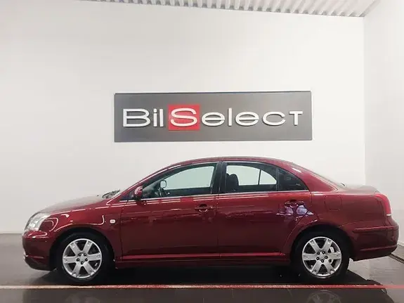 Toyota Avensis 2004 photo 2