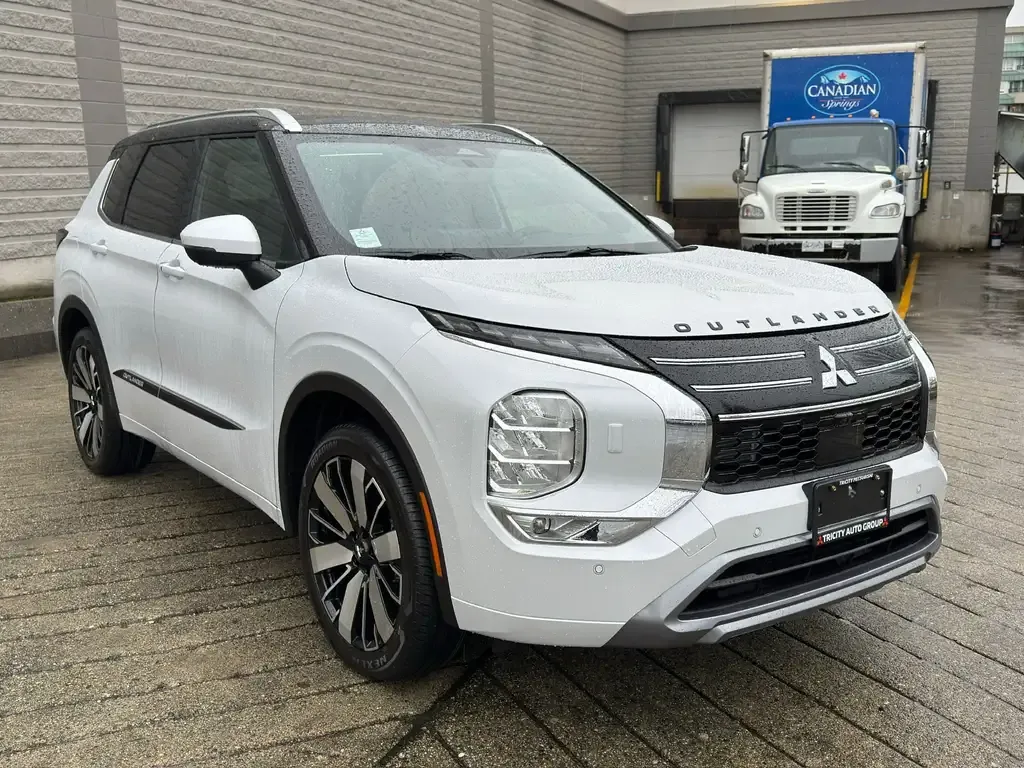 Mitsubishi Outlander 2026 photo 4