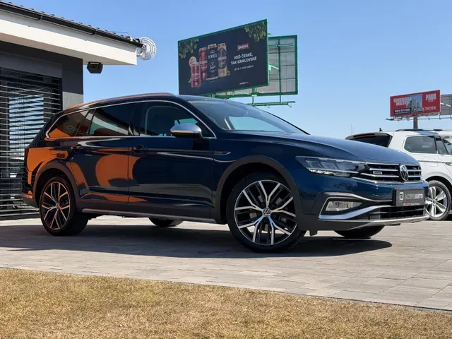 Volkswagen Passat Alltrack 2021 photo 4