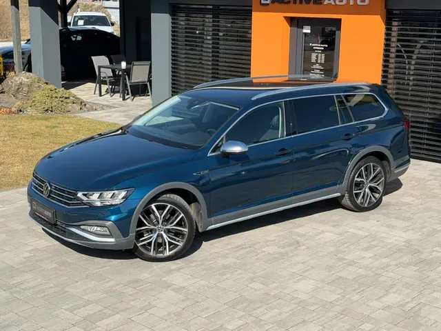Volkswagen Passat Alltrack 2021 photo 3