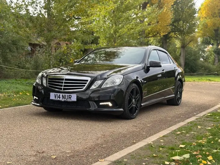 Mercedes-Benz E-Class 2010 photo 3