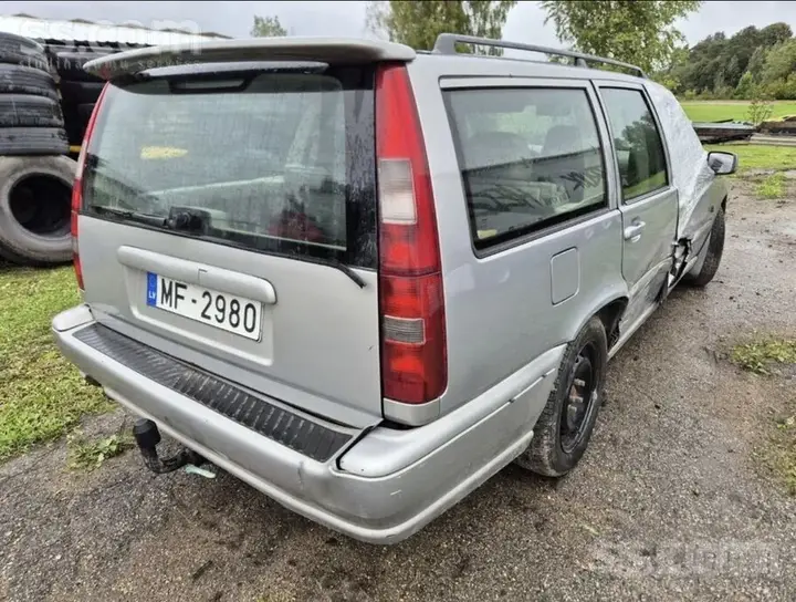 Volvo V70 1998 photo 3