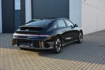 Hyundai Ioniq 6 2023 photo 2