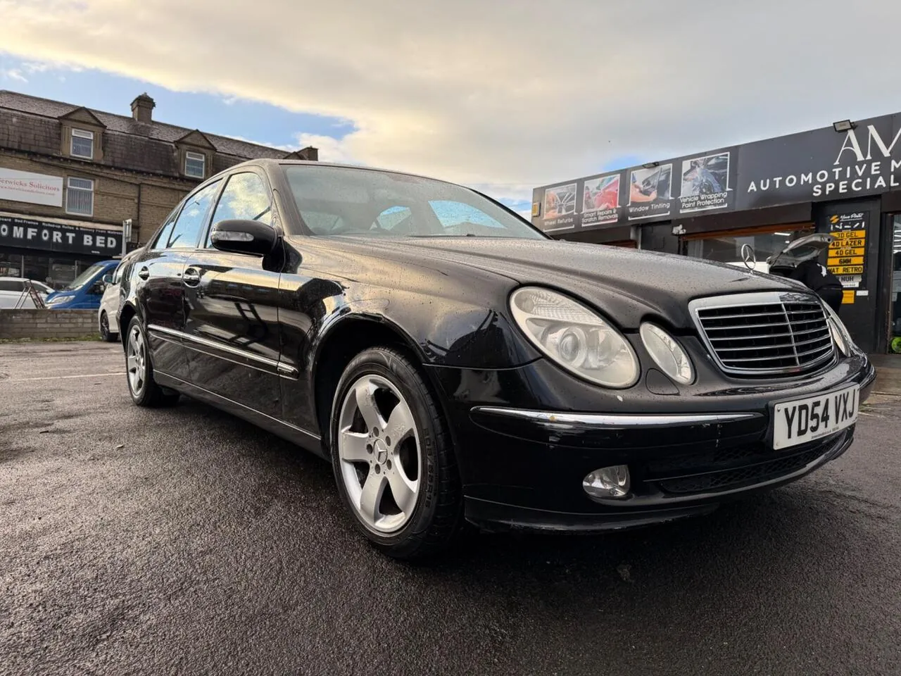 Mercedes-Benz E-Class 2004 photo 3