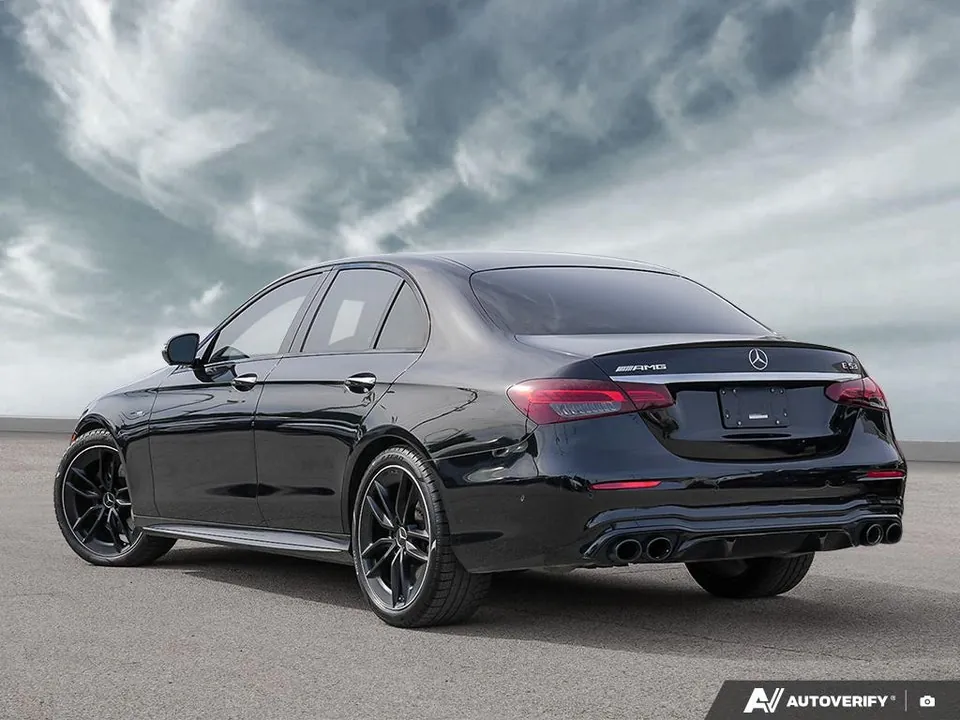 Mercedes-Benz E-Class 2023 photo 4