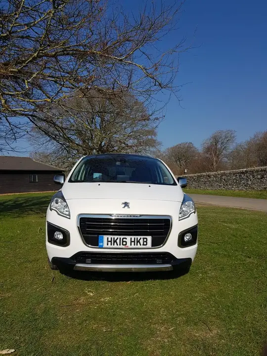 Peugeot 3008 2016 photo 2