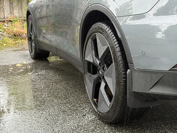 Polestar 2 2027 photo 4