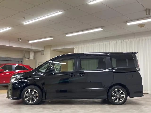 Toyota Corolla Cross 2017 photo 5