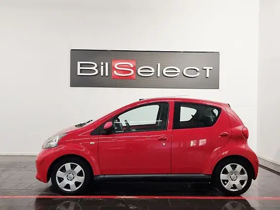 Toyota Aygo 2007 photo 2
