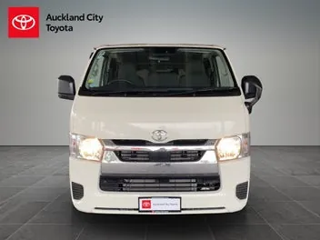Toyota Hiace 2025 photo 4