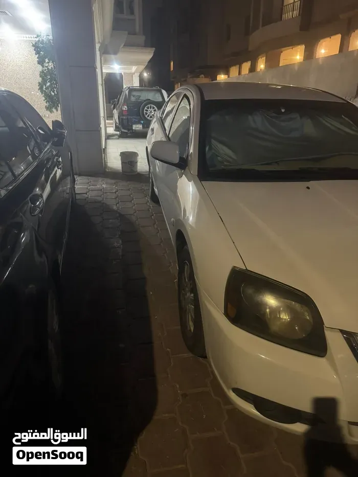 Mitsubishi Galant 2011 photo 4