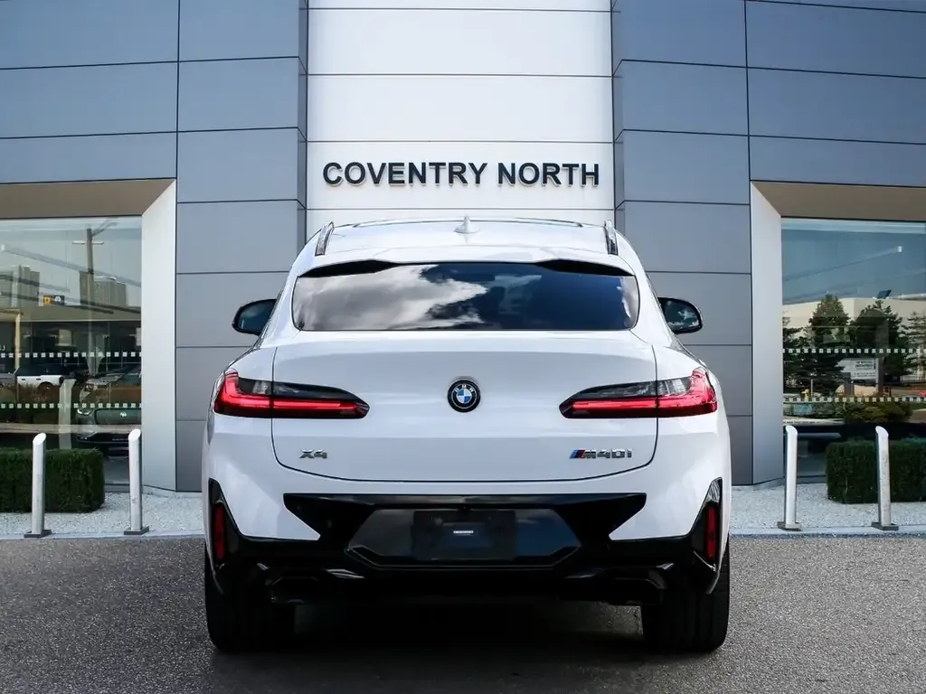BMW X4 2022 photo 4