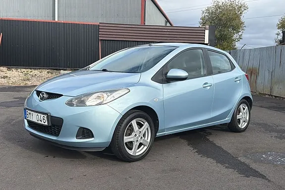 Mazda 2 2008 photo 4