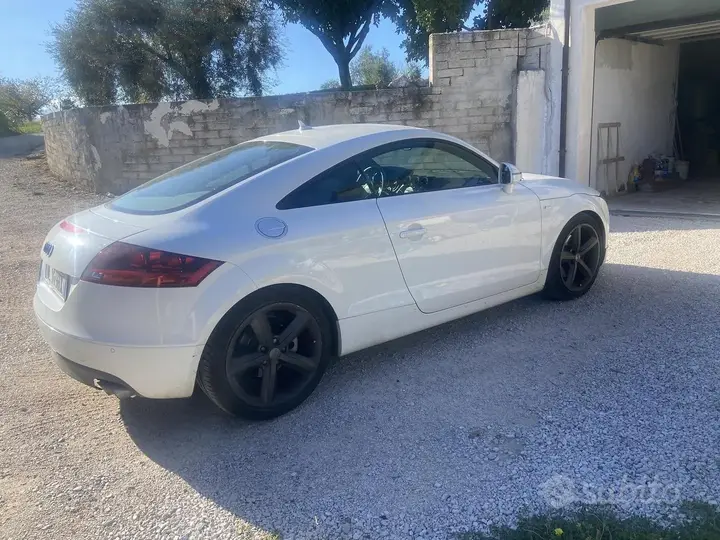Audi Tt 2007 photo 4