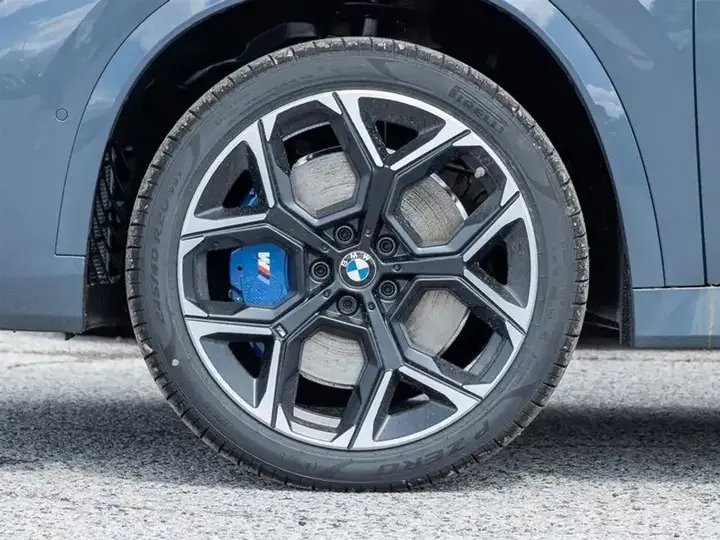 BMW X1 2026 photo 5