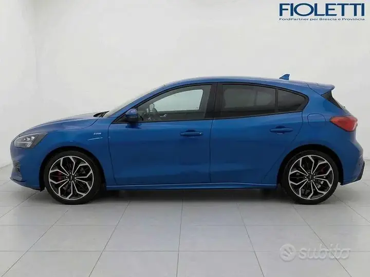 Ford Focus 2024 photo 4