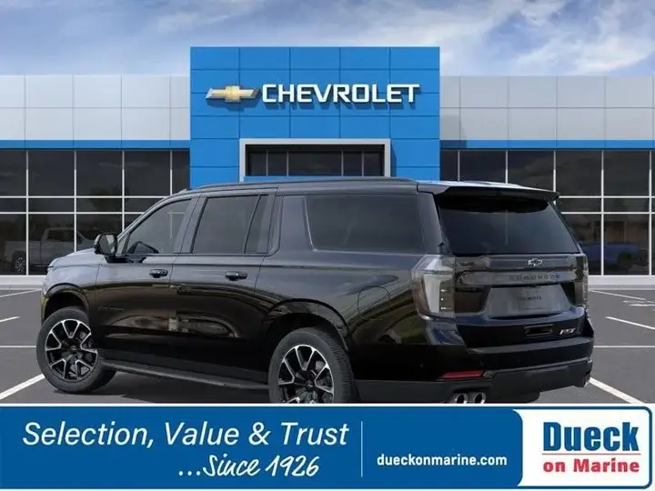 Chevrolet Suburban 2026 photo 3