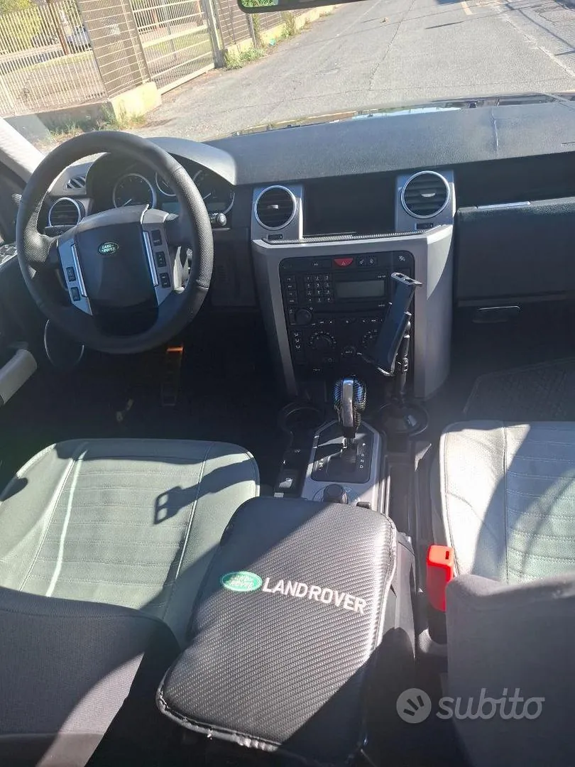 Land Rover Discovery 3 2008 photo 5
