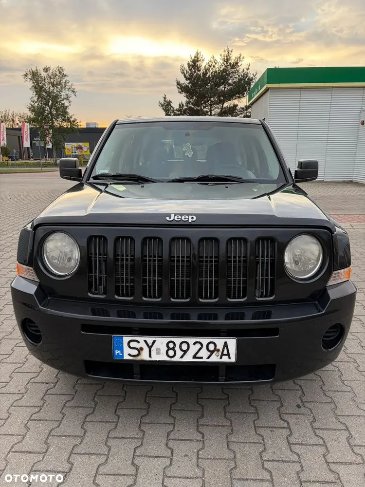 Jeep Patriot 2010 photo 2