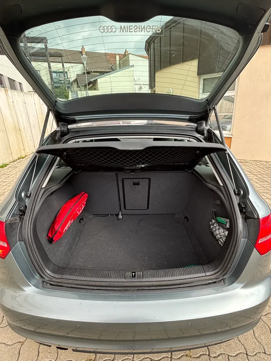 Audi A3 2010 photo 3