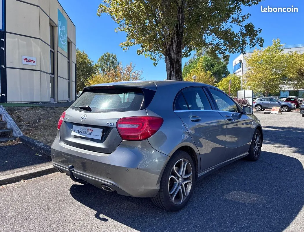 Mercedes-Benz A-Class 2015 photo 3