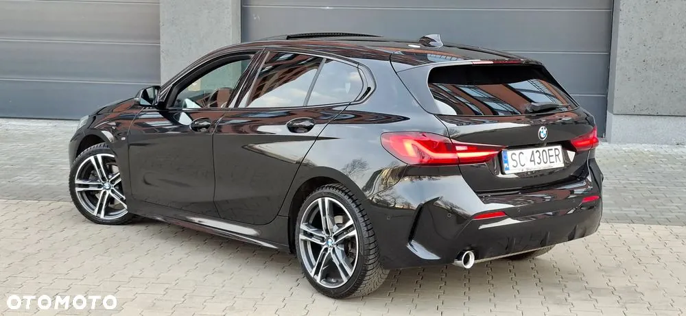 BMW Seria 1 118I M Sport 2023 photo 5