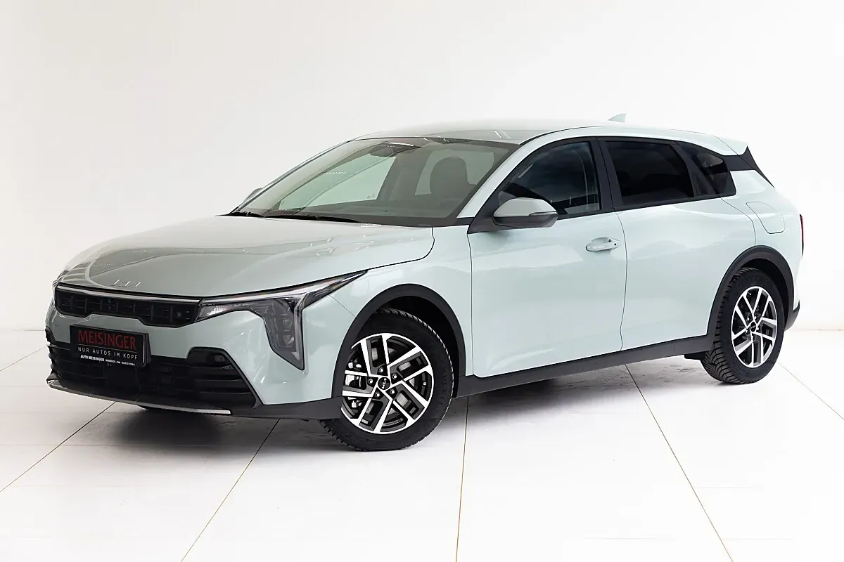 Kia K4